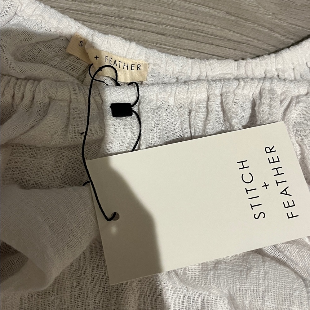 White off the shoulder dress/top - Picture 2 of 4